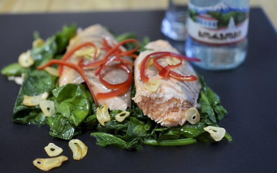 Salt baked salmon