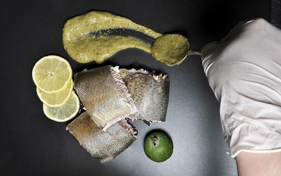 Trout feijoa sauce
