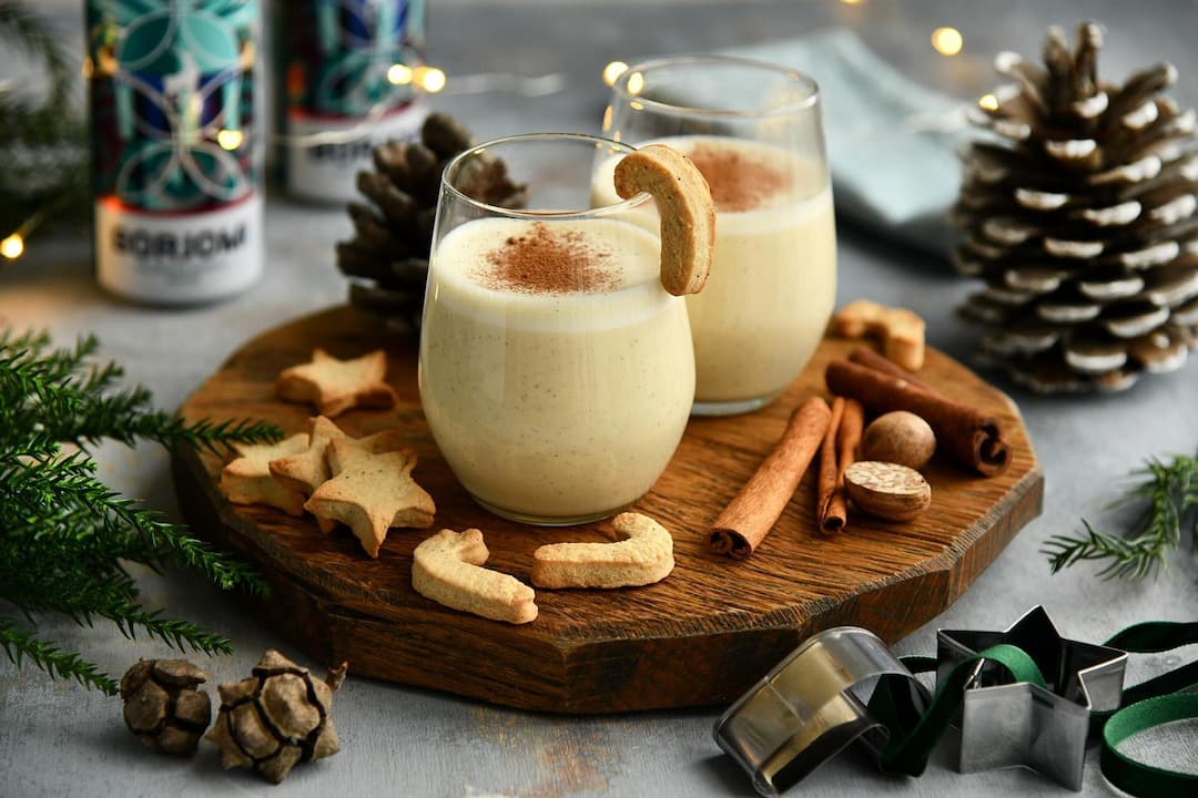 Eggnog -milk punch 