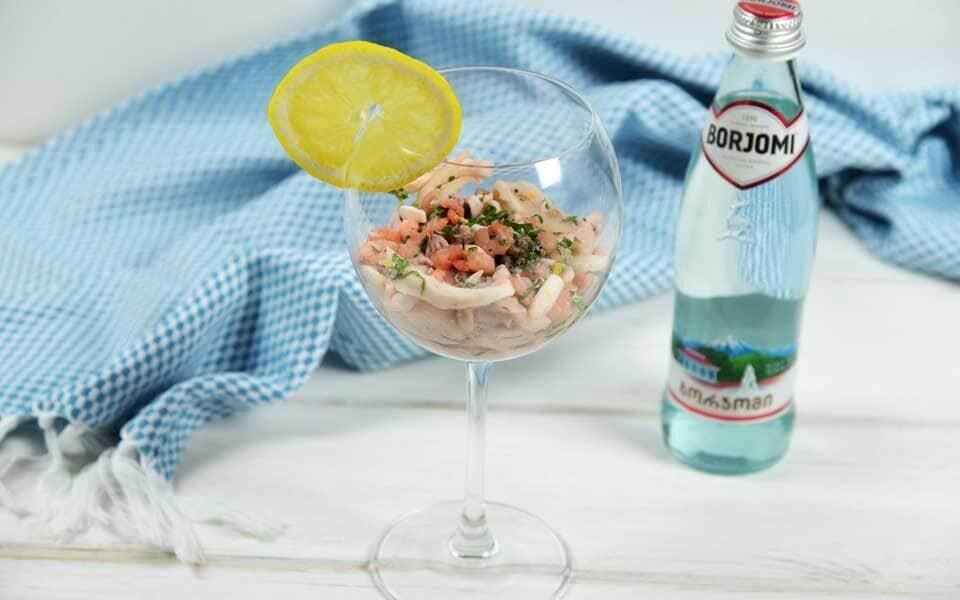 Салат "Морской коктейль" 