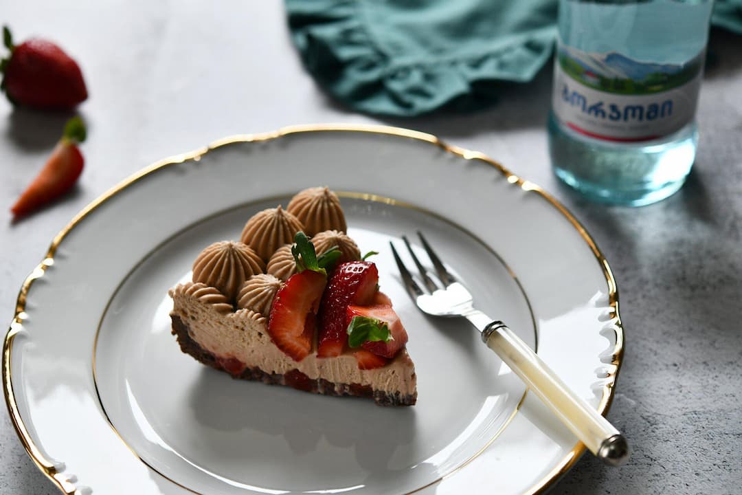 Chocolate and strawberry tart