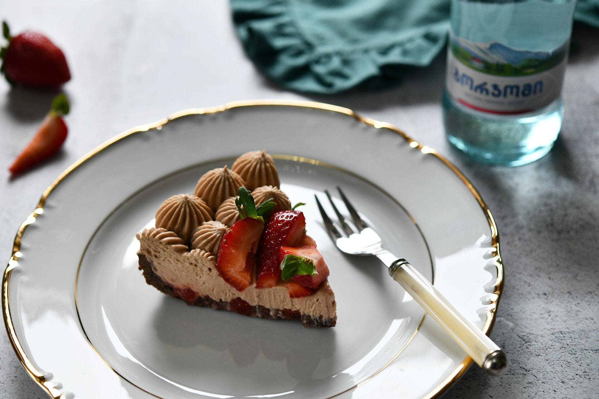 Chocolate and strawberry tart