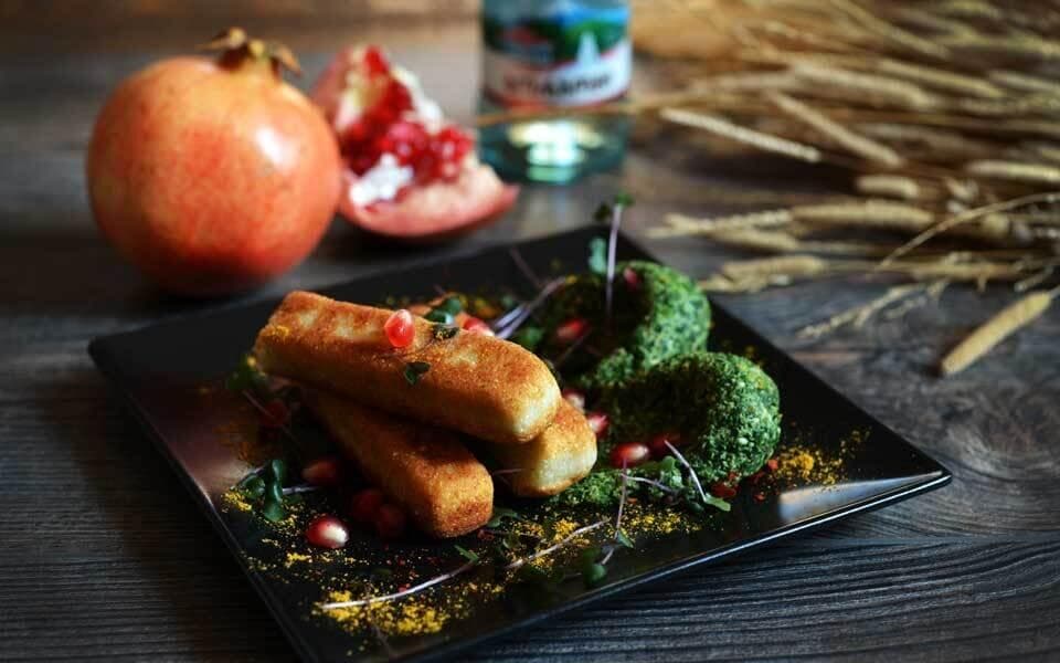 Spinach pkhali with chadi sticks