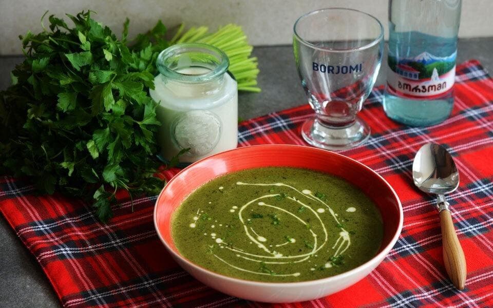 Green pea soup 